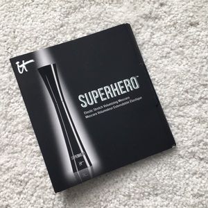 it Cosmetics SuperHero Mascara Deluxe Sample